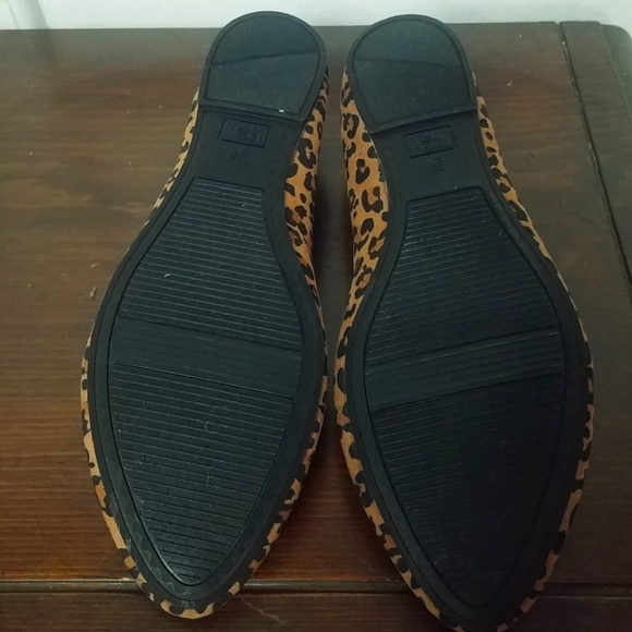 3/$25 Time and Try Women's Leopard Print Flats Size 9W - Picture 4 of 5